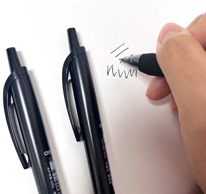 中性笔、广告笔、礼品笔批发 接定制 量大优惠 中性笔、广告笔、礼品笔批发 接定制 量大优惠